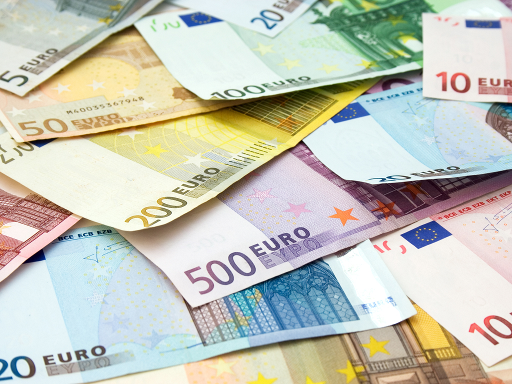 Billetes euro, cantidades diversas